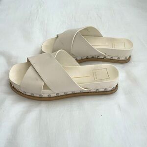 Dolce vita gravy sandals white size 6